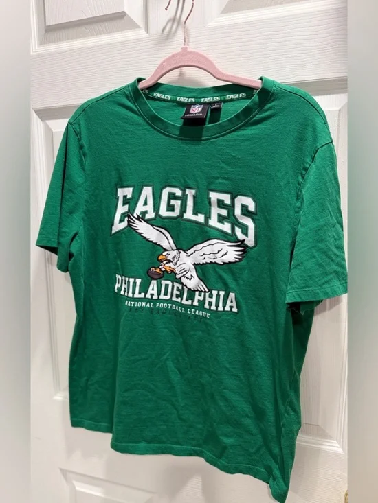 NFL Philadelphia Eagles Graphic Tee Shirt Green Men’s Size Large Fan Gear - Picture 3 of 8